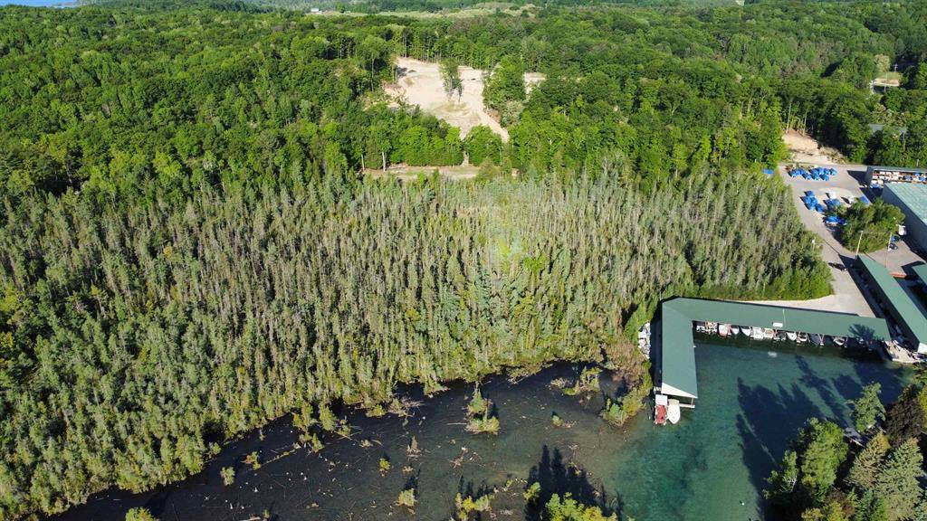 Milton Twp, MI 49676,12871 Torch River Road