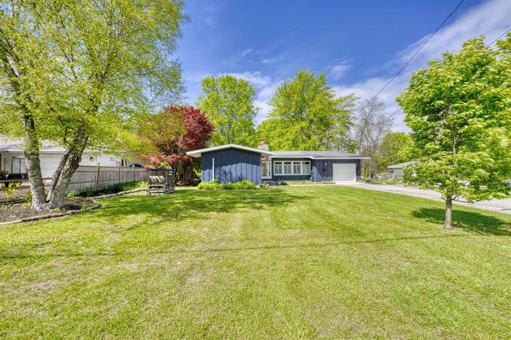 Suttons Bay Twp, MI 49682,310 W Broadway Lot: 1