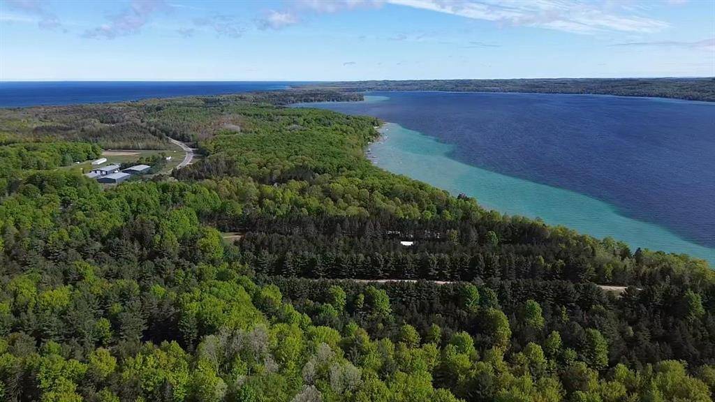 Torch Lake Twp, MI 49648,0 US-31