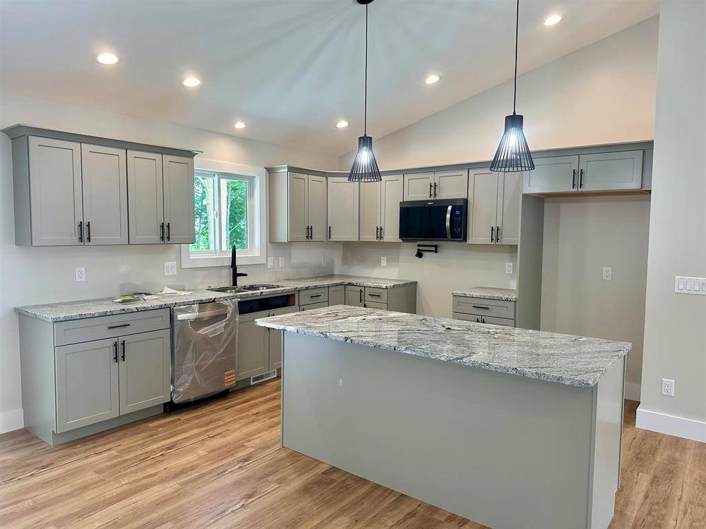Garfield Twp, MI 49696,1004 Birmley Estates Drive