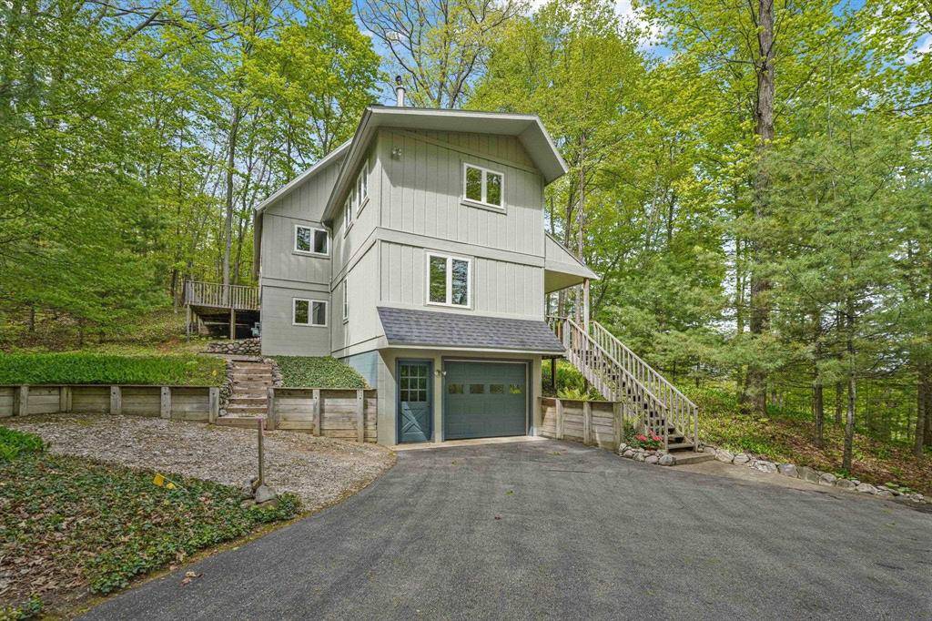 Elmwood Twp, MI 49684,6550 SW Bayshore Drive