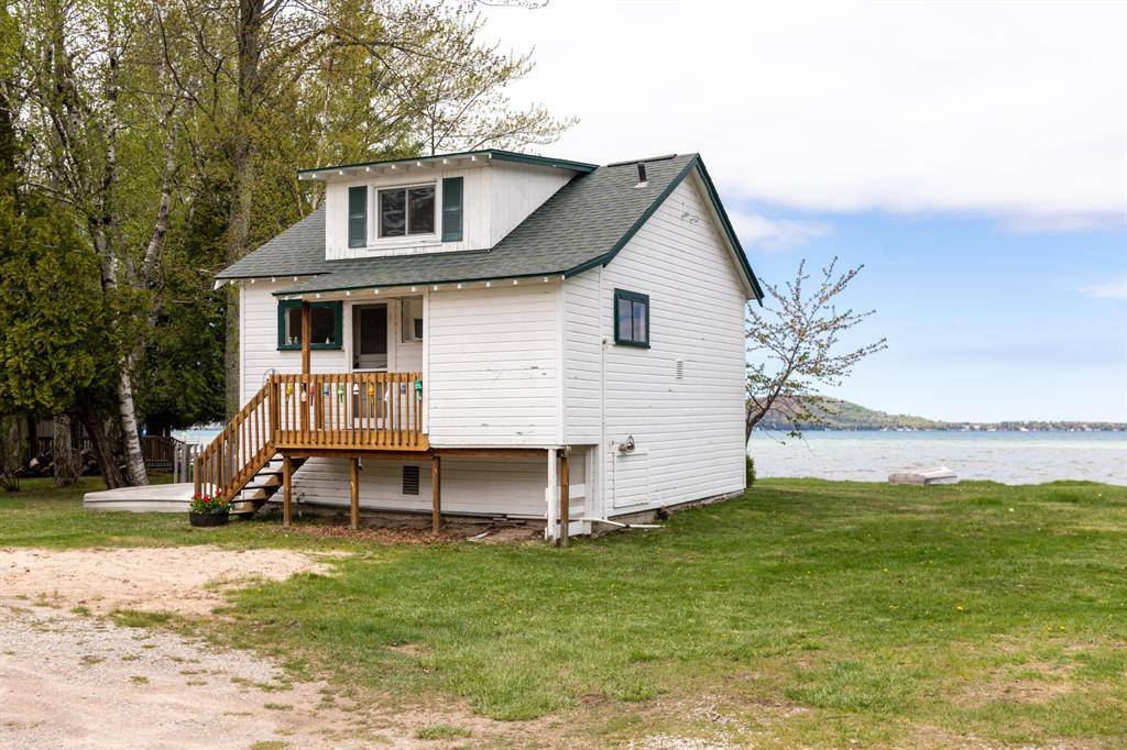 Empire Twp, MI 49636,5434 W MacFarlane Road