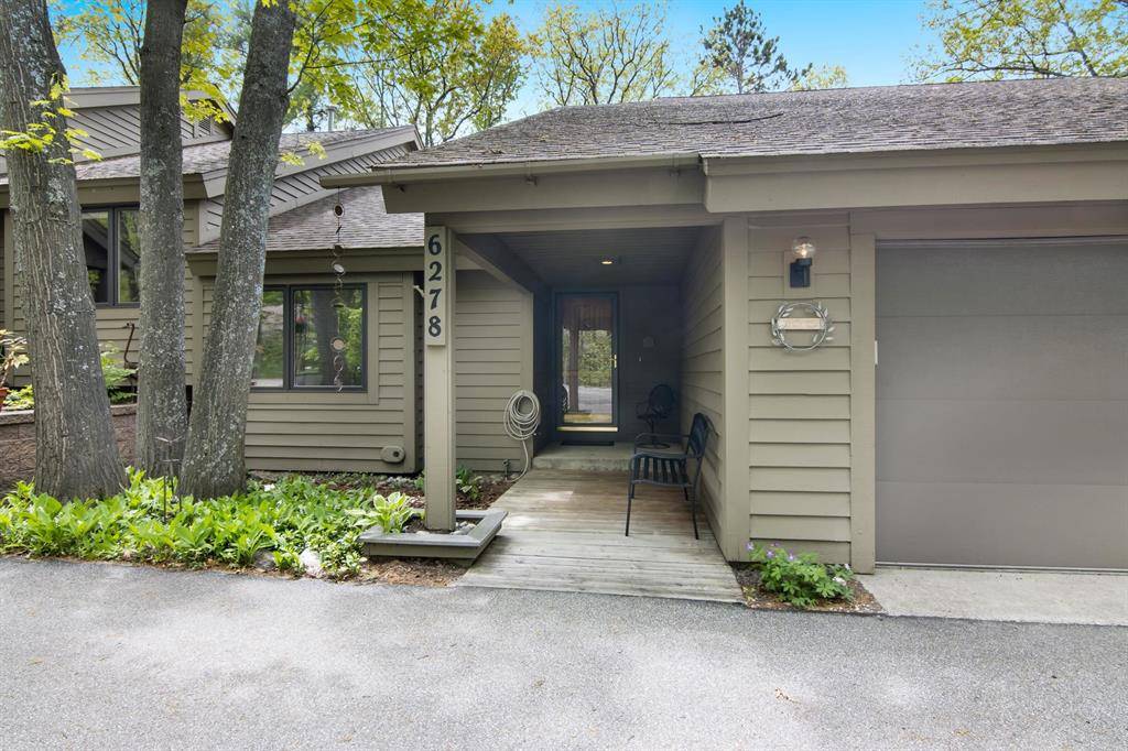 Peninsula Twp, MI 49686,6278 Summit Court