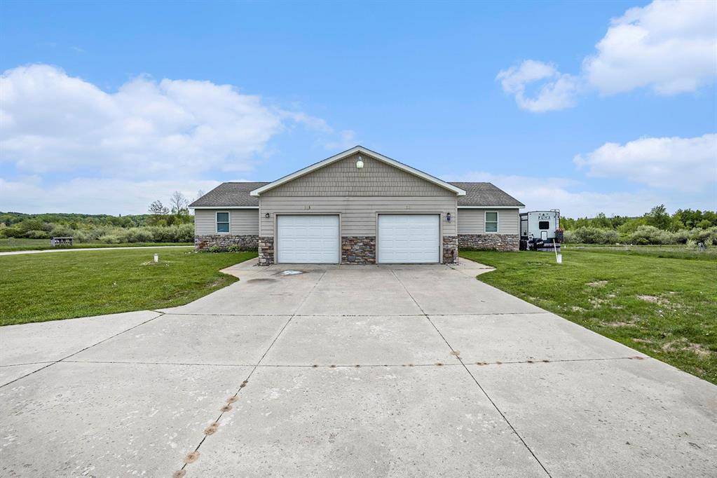 Benzonia Twp, MI 49616,221&225 Fox Lane