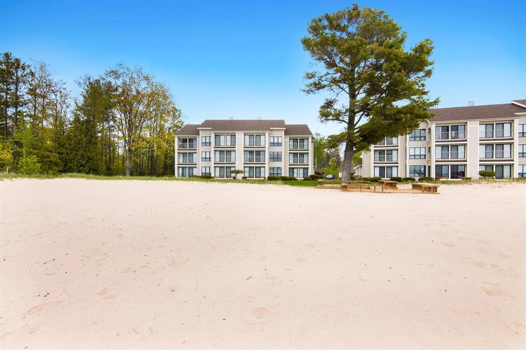 Elk Rapids Twp, MI 49629,9200 N Bayshore Drive 3