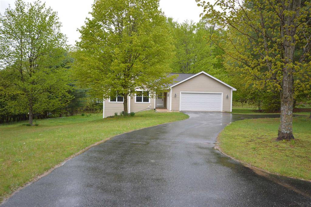 East Bay Twp, MI 49696,1433 Elk Run