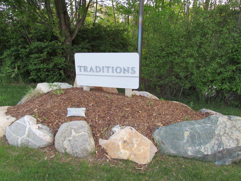 Garfield Twp, MI 49696,1058 Weathervane Place