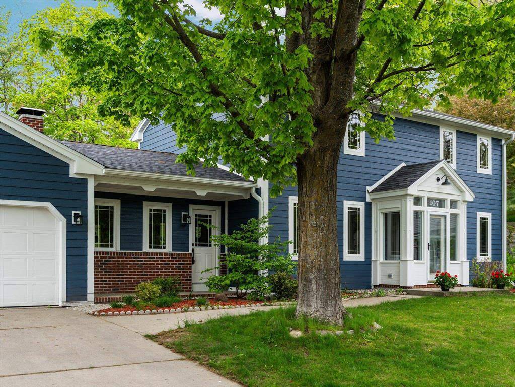 Traverse City, MI 49684,107 Hillcrest Court