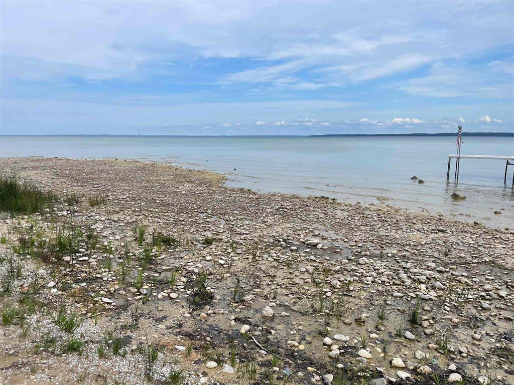 Suttons Bay Twp, MI 49682,1722 S Cherry Blossom Lane