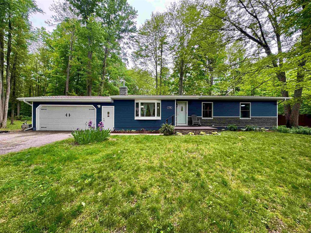 East Bay Twp, MI 49696,1778 Penbroke Drive
