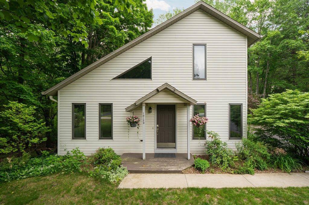 Long Lake Twp, MI 49685,10129 Deerpath South