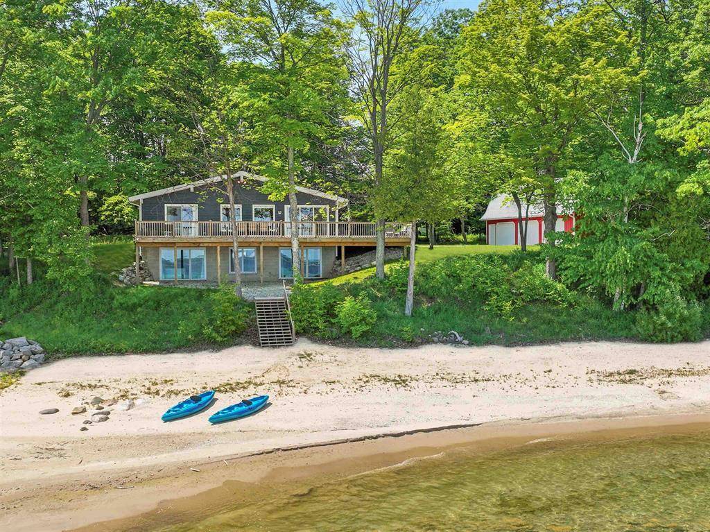 Peninsula Twp, MI 49686,17390 Smokey Hollow Road