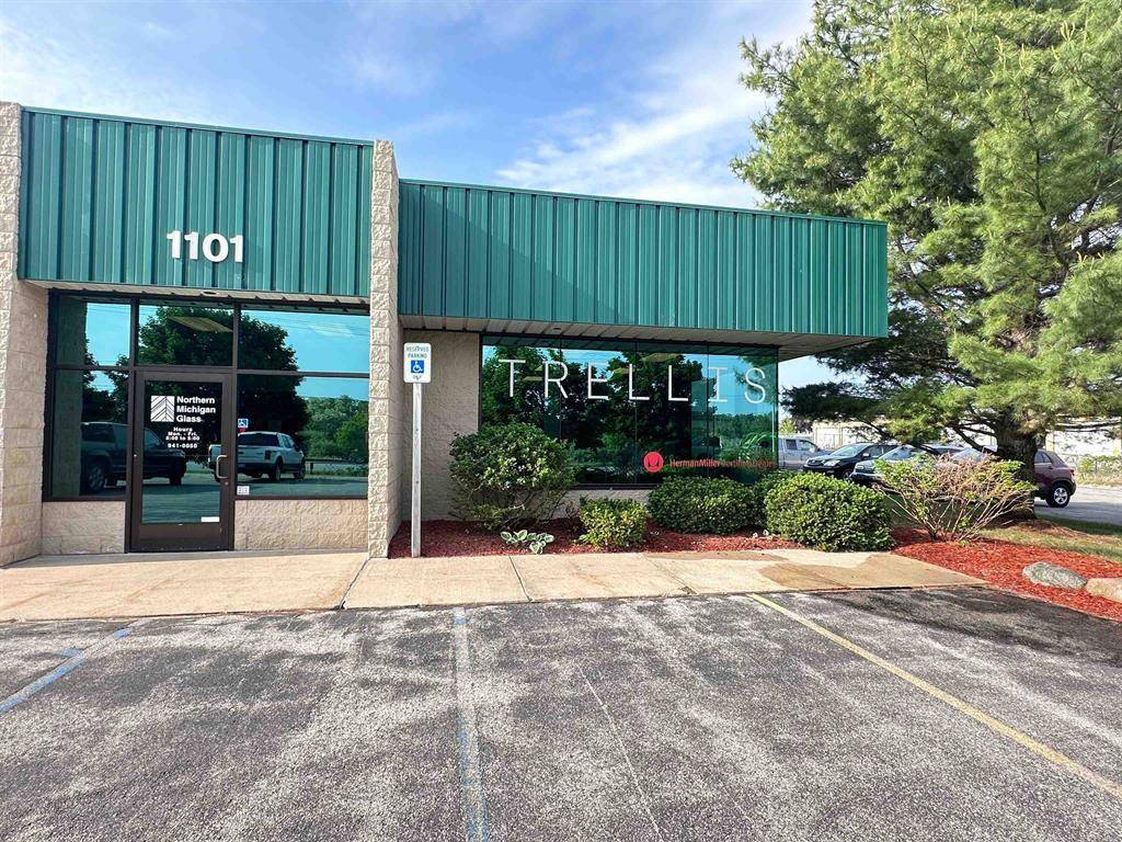 Garfield Twp, MI 49686,1101 W Hammond Road Unit: 2&5