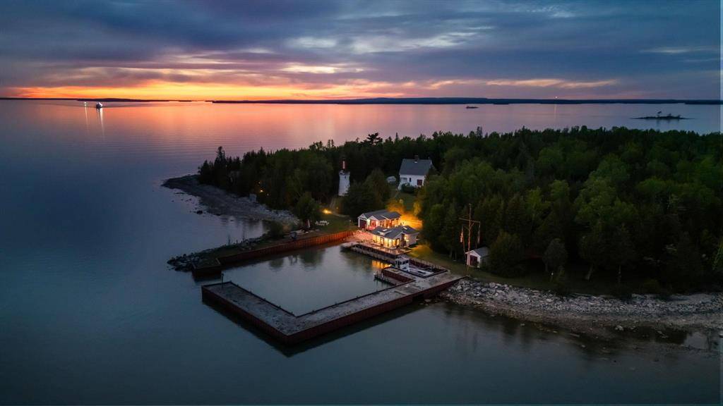 Detour Twp, MI 49725,21500 S Pipe Island