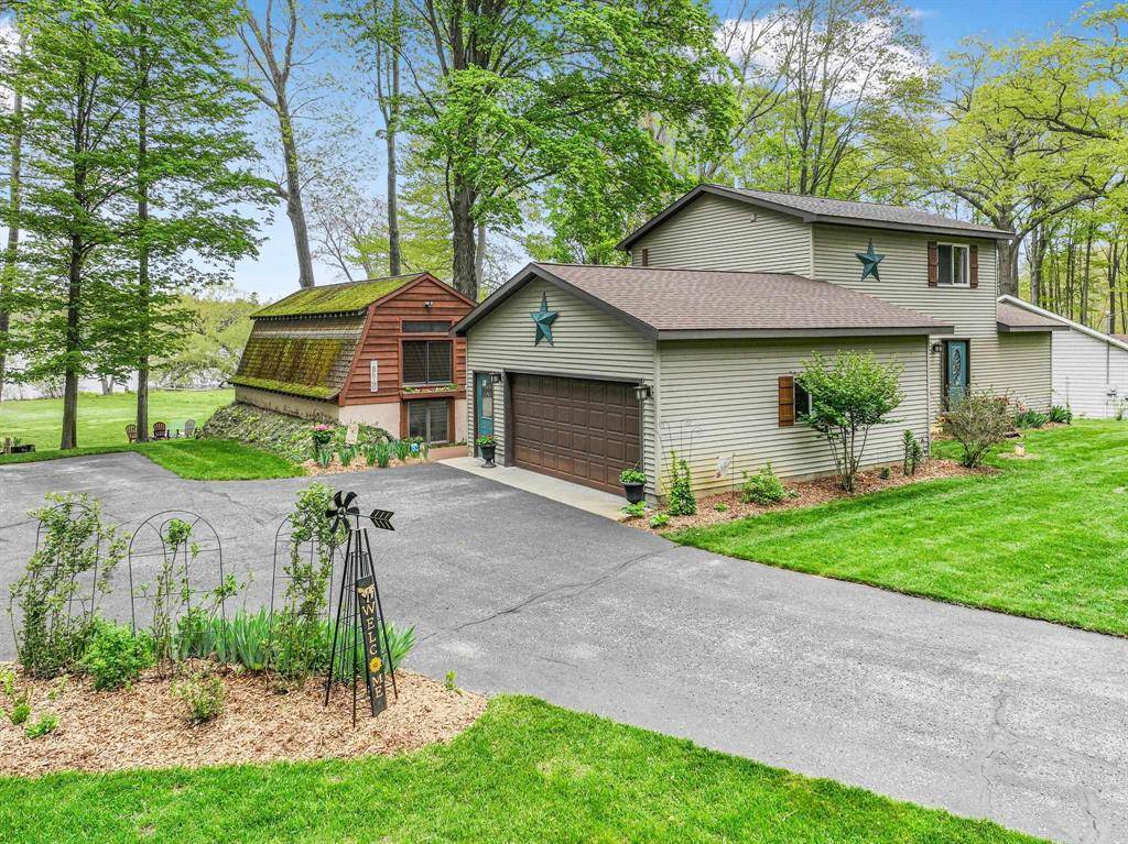 Green Lake Twp, MI 49637,2665 Tonawanda Lake Road