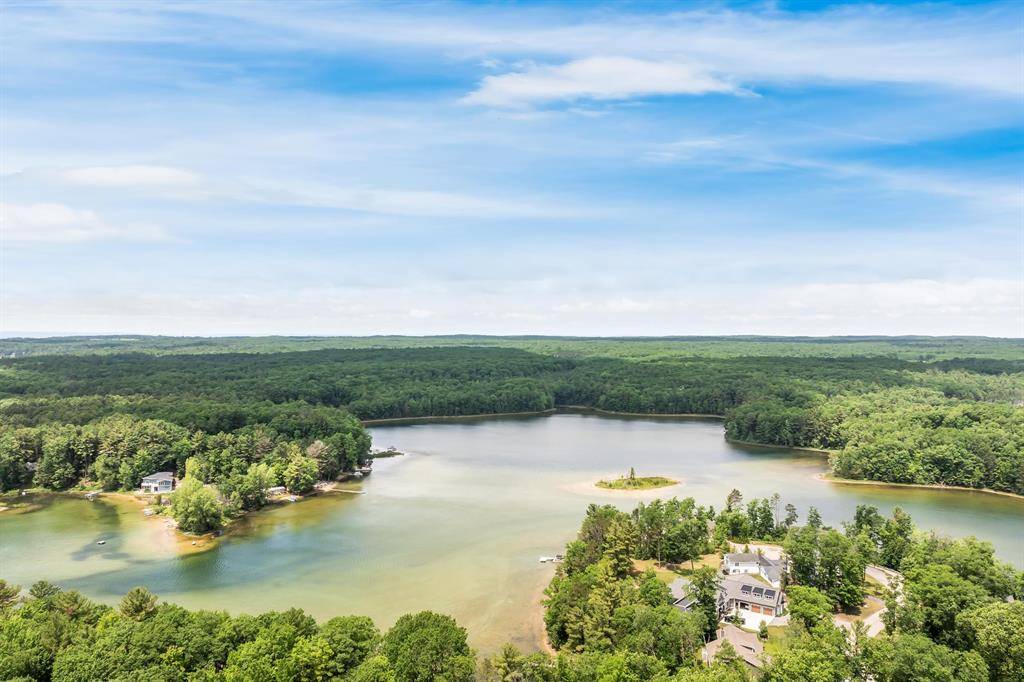 East Bay Twp, MI 49696,5780 Rennie View