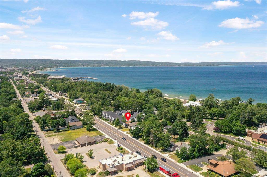 Traverse City, MI 49686,1029 E Front Street