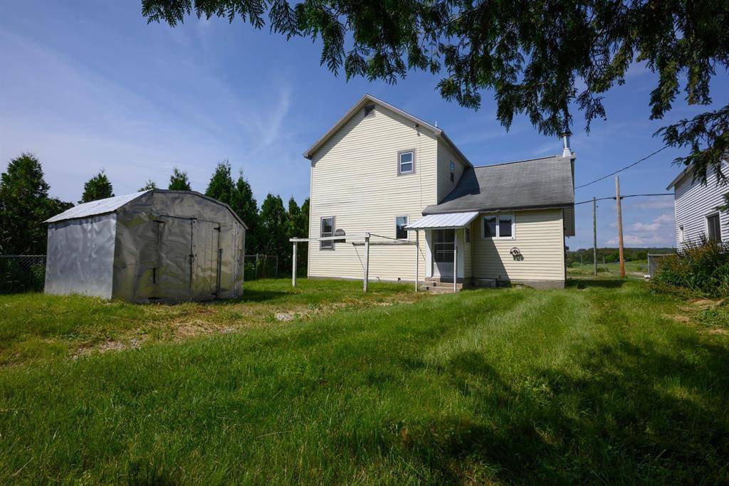 Benzonia Twp, MI 49617,7301 Clark Street