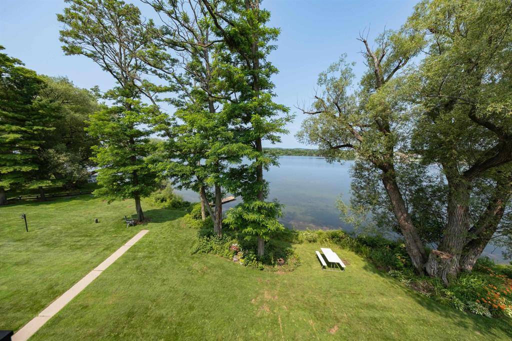 Traverse City, MI 49686,730 Centre Place 18