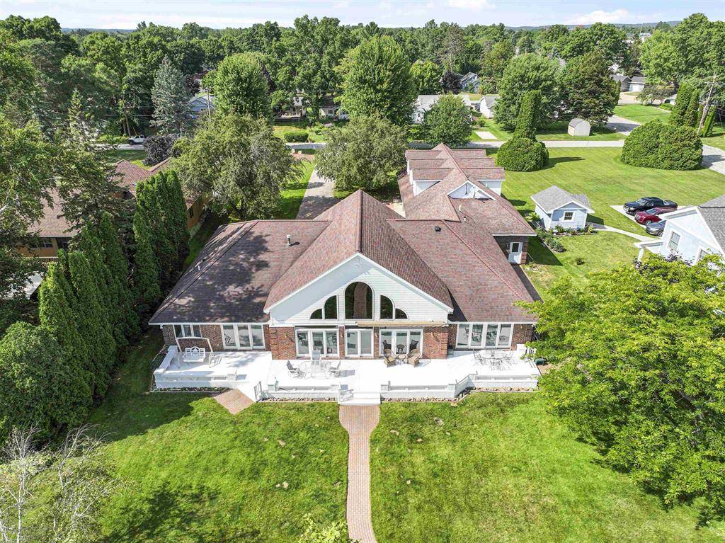 Cadillac, MI 49601,707 Lake Shore Drive
