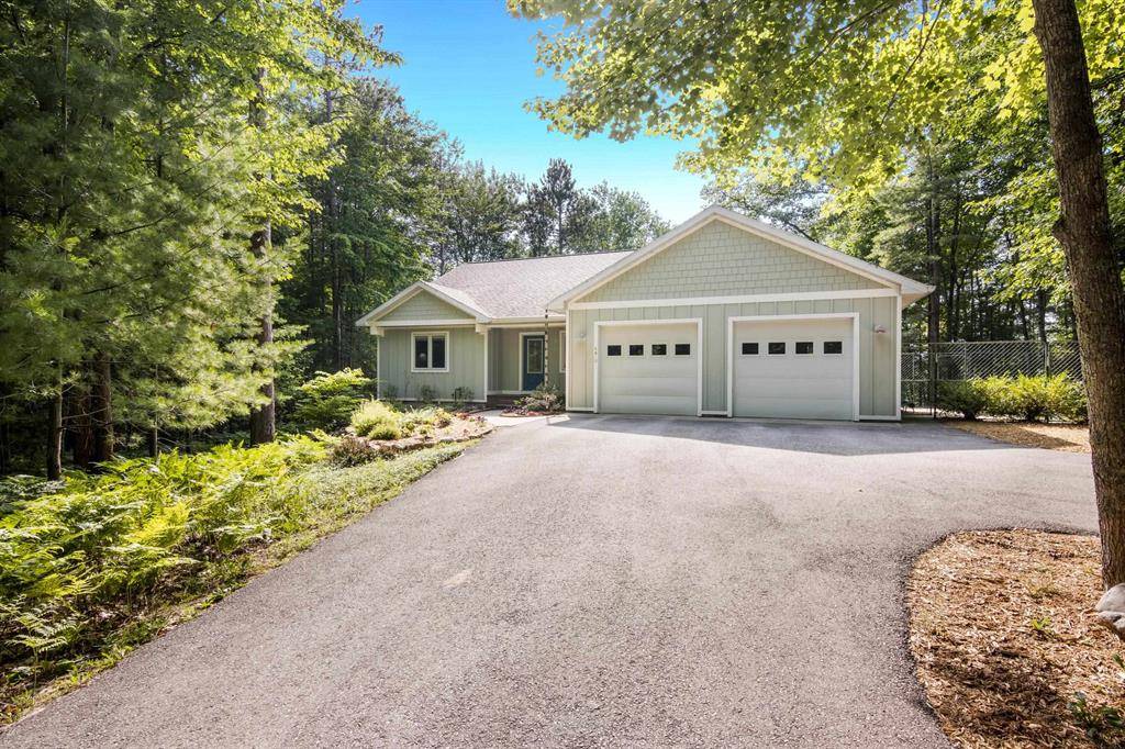 East Bay Twp, MI 49696,4810 N Indian Lakes Trail