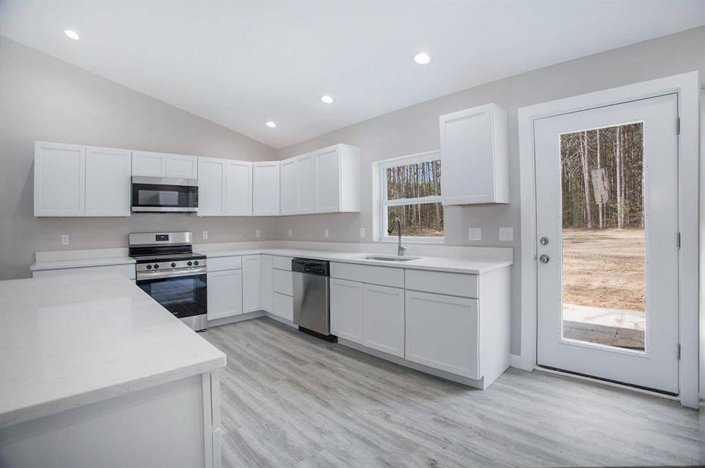 Excelsior Twp, MI 49646,5203 NE Myers Road