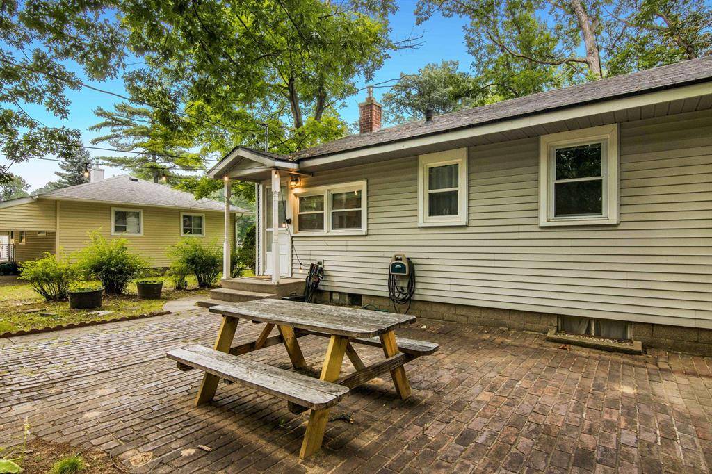 Traverse City, MI 49686,1609 E Eighth Street