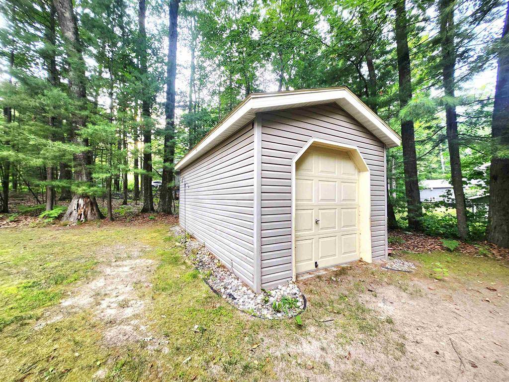 Gerrish Twp, MI 48653,279 Rising Fawn Trail