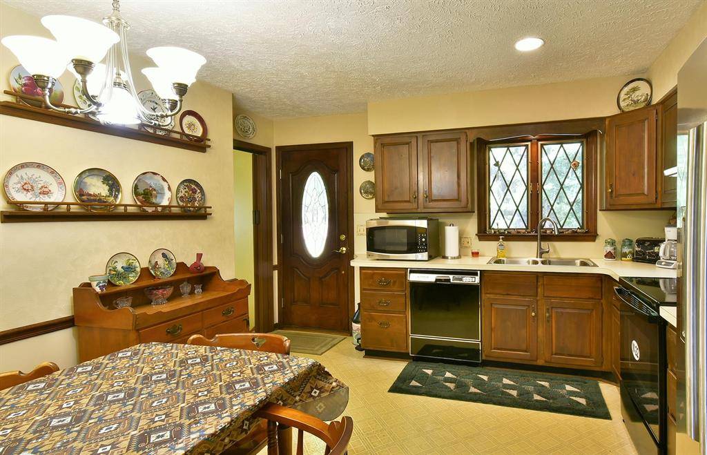 Garfield Twp, MI 49684,3233 Sunset Lane