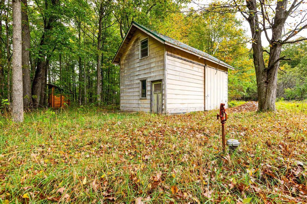 Benzonia Twp, MI 49616,9400 Love Road