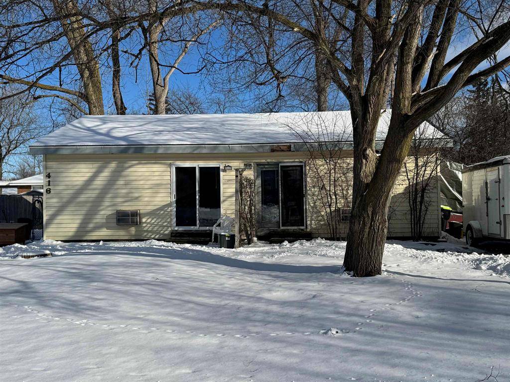 Midland, MI 48642,410/412/414/416 Sam Street