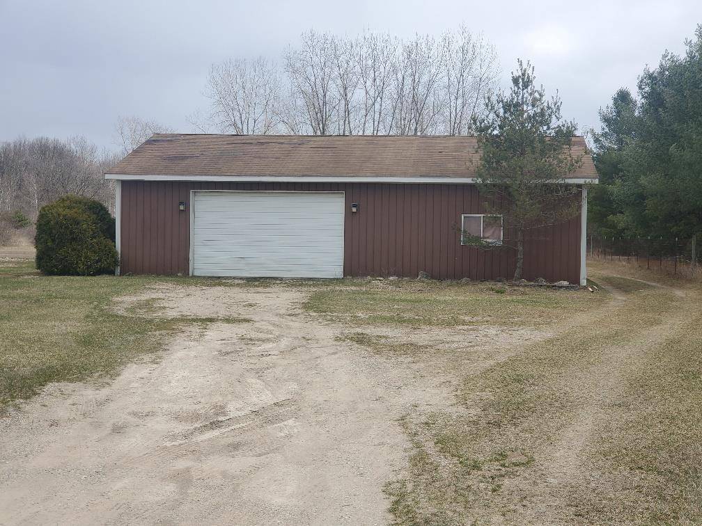 Chippewa Twp, MI 48858,565 S Wise Road