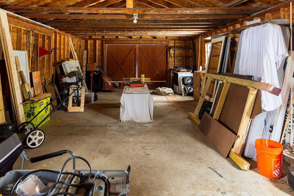 Lyon Twp, MI 48653,208 Stuckey Avenue
