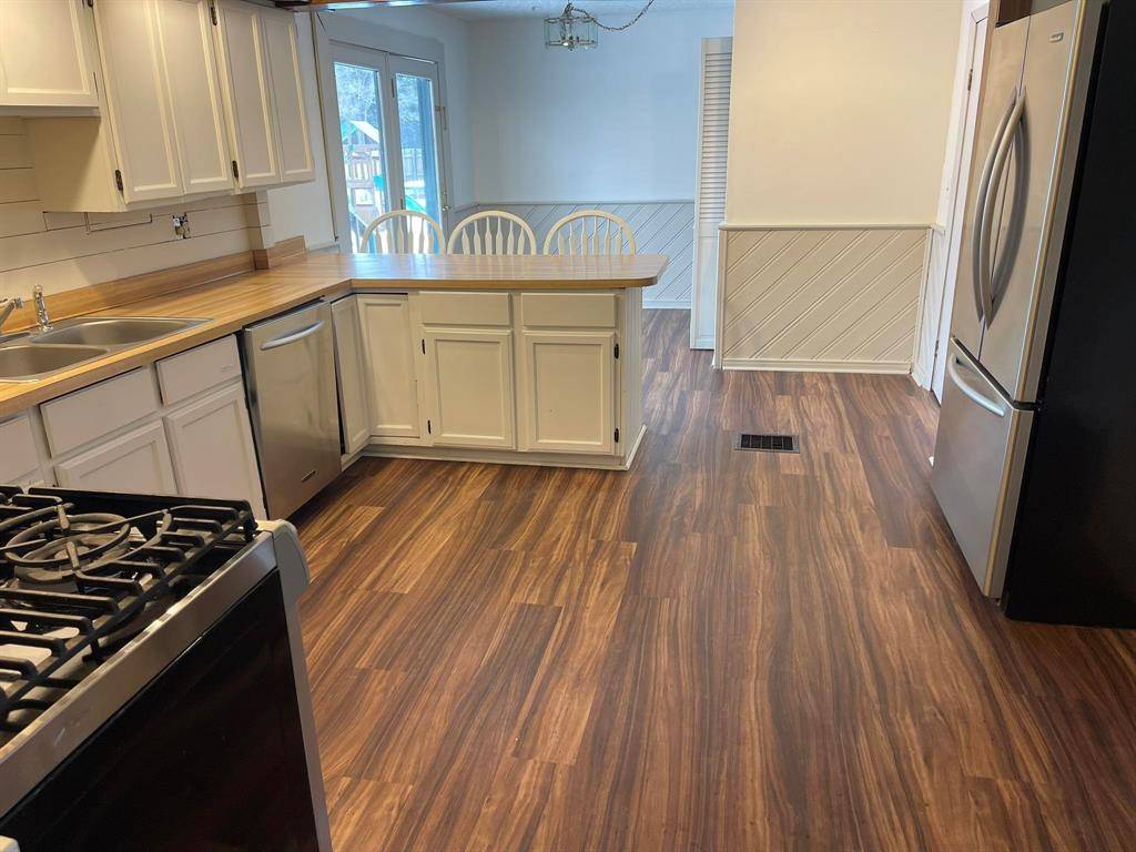 Kalkaska Twp, MI 49646,208 Lincoln Street