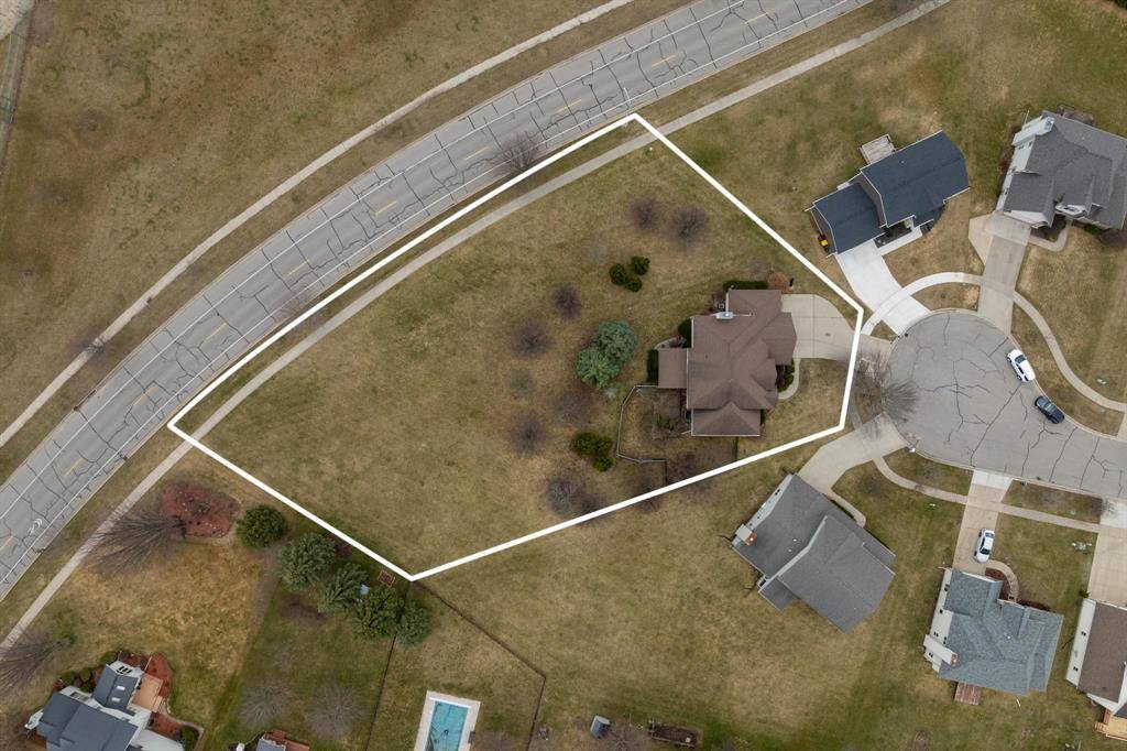 Mt. Pleasant, MI 48858,1527 Somerset Court
