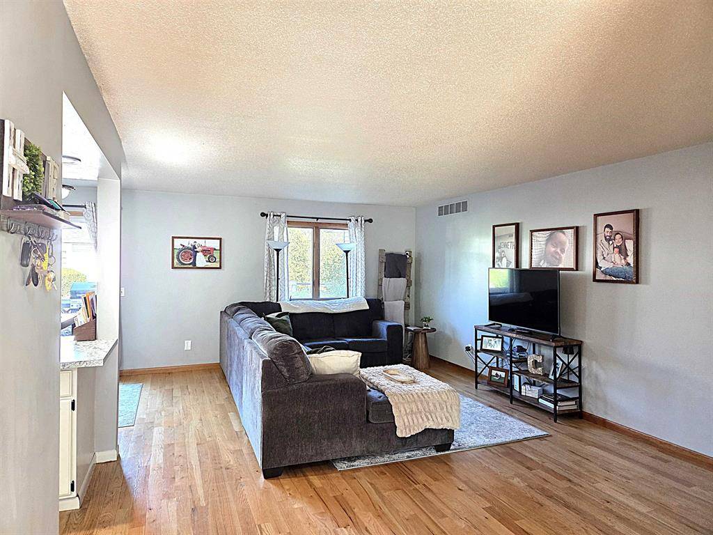 Mt. Pleasant, MI 48858,902 S Crapo Street