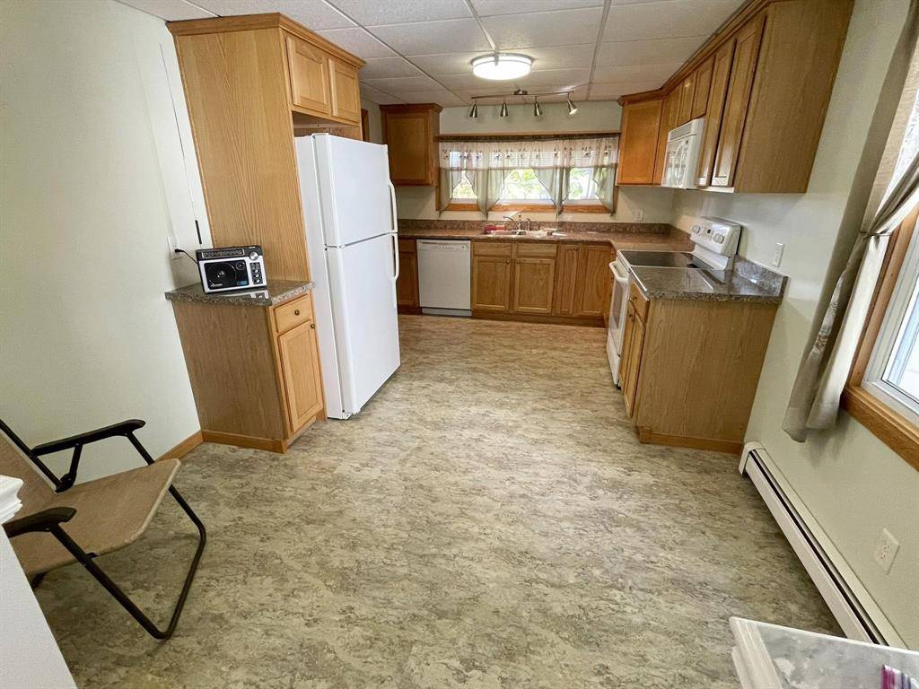 Traverse City, MI 49686,1230 Plainview Avenue