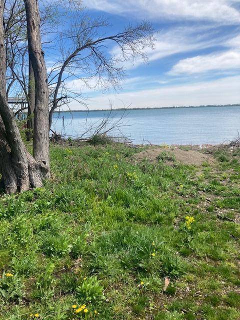 Grosse Ile Twp, MI 48138,000 Parke Lane 12