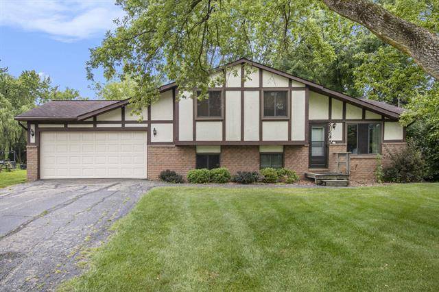 Farmington Hills, MI 48336,31205 Leelane Street