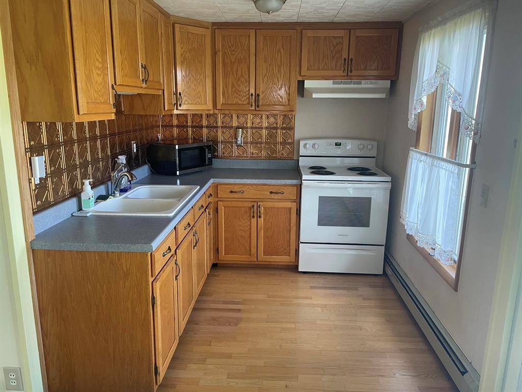 Deckerville Vlg, MI 48427,5755 Schock Road