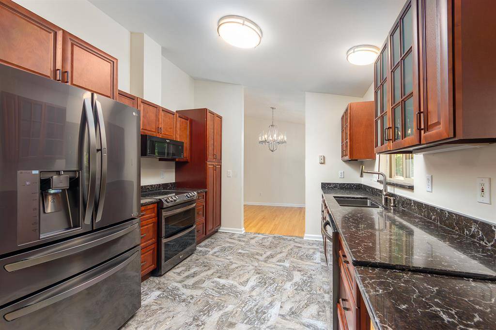 Southfield, MI 48033,22285 Prosper Drive