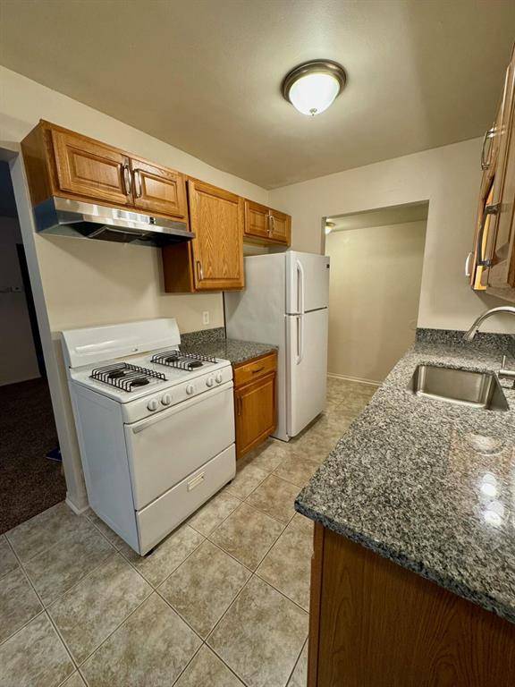 Utica, MI 48317,45200 Keding Unit 101