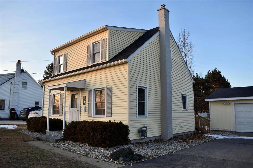Tecumseh, MI 49286,107 W Russell Road
