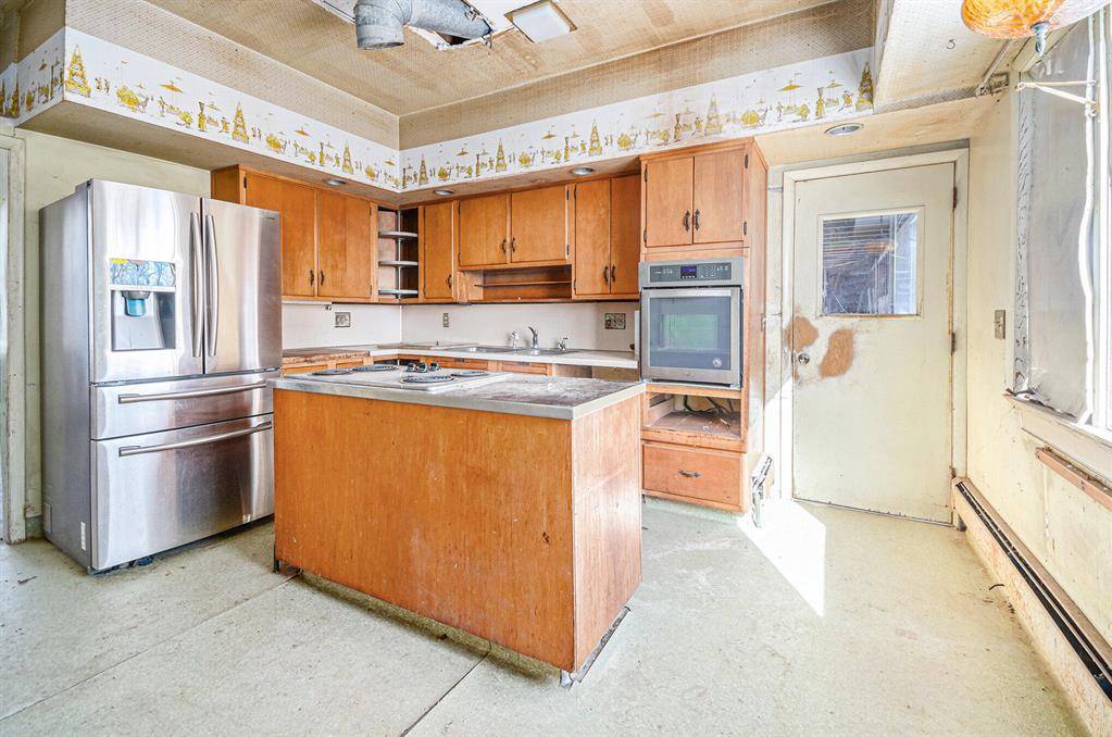 York Twp, MI 48160,11333 Stony Creek Road