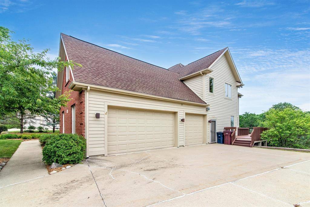 Ann Arbor, MI 48105,436 Pine Brae Street