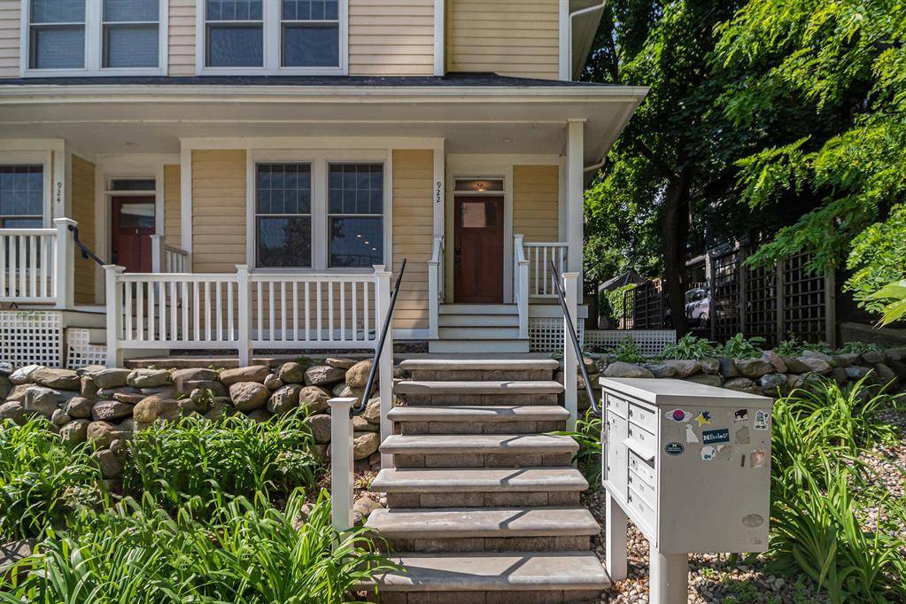 Ann Arbor, MI 48104,922 Catherine Street