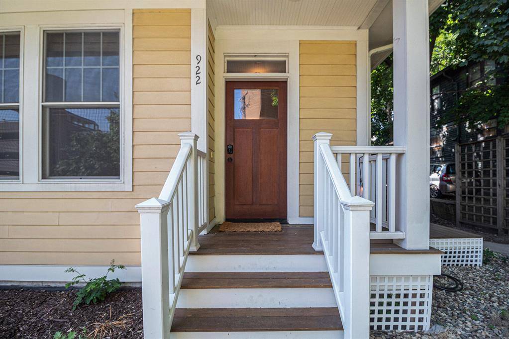 Ann Arbor, MI 48104,922 Catherine Street