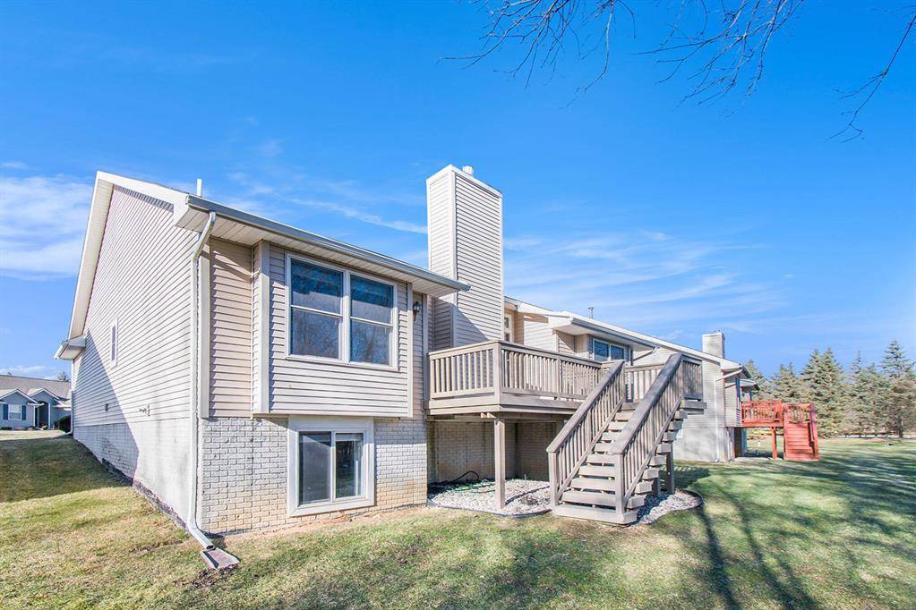 Burton, MI 48509,1131 CREEKSIDE Court