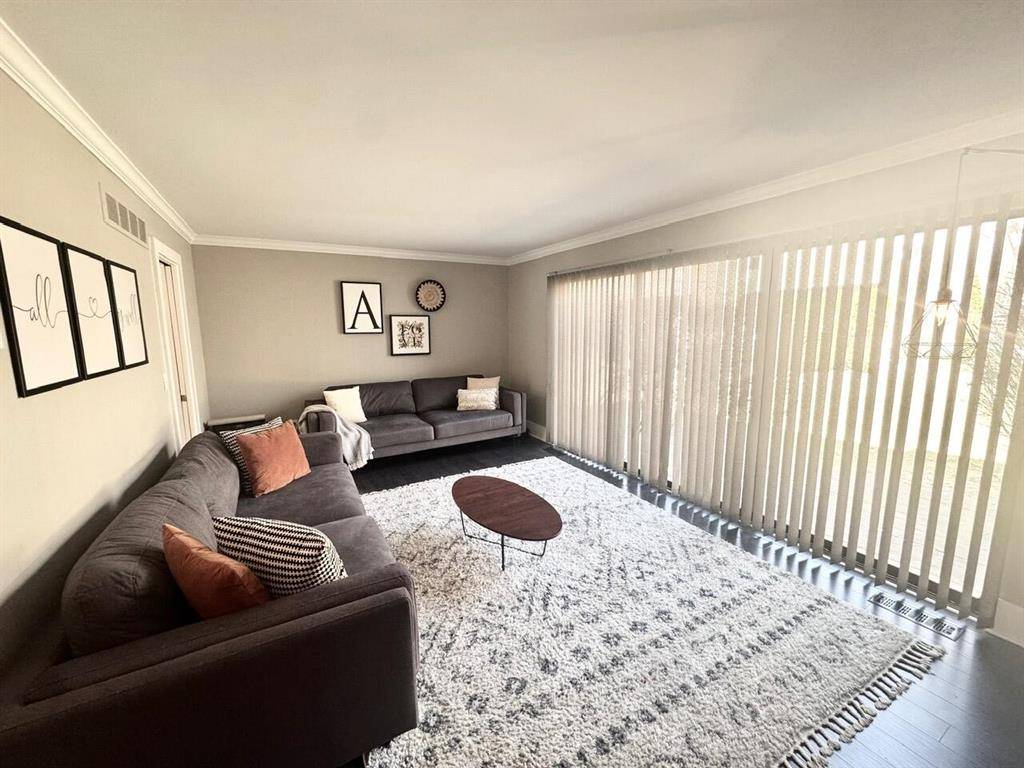 Rochester Hills, MI 48307,1420 E Oakbrook E 63