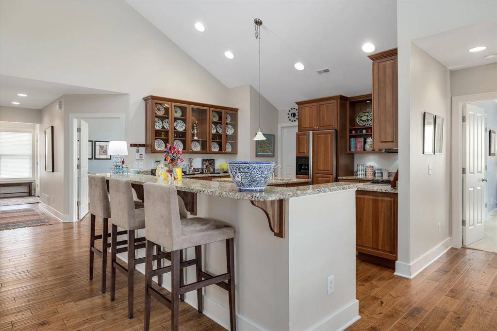 Ann Arbor, MI 48104,639 N 4th Avenue